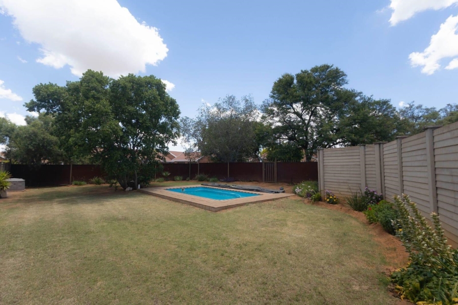 3 Bedroom Property for Sale in Pellissier Free State